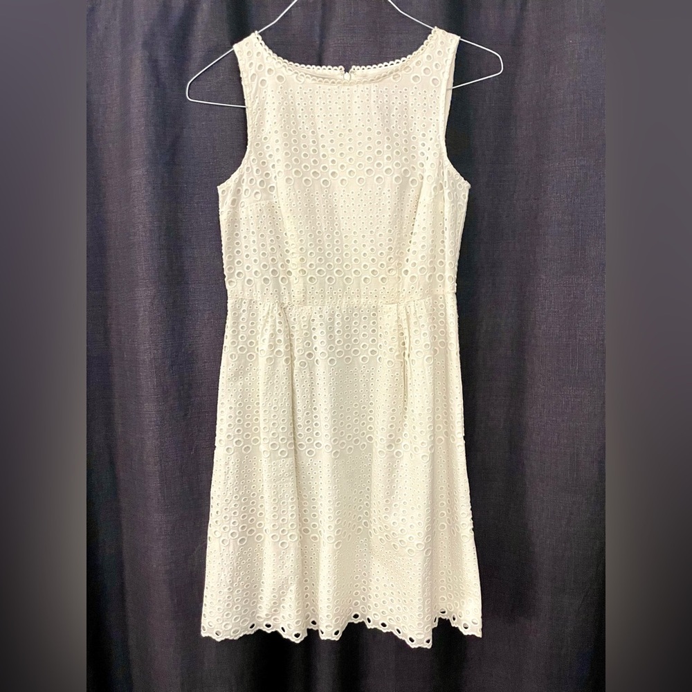 Ann Taylor LOFT White Lined Eyelet Dress, size 0 zero engagement bridal shower